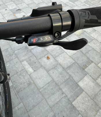 Used Bergamont E-Revox 4 2022 2022 Mountainbike, Negro — image 7 of 8