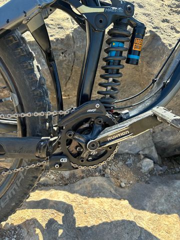 Käytetty Giant Glory Shimano Deore XT 2018 Mountainbike — kuva 9 / 14
