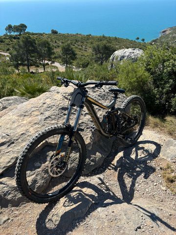 Giant Glory Shimano Deore XT 2018 MTB usato