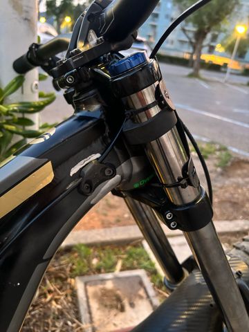 Käytetty Giant Glory Shimano Deore XT 2018 Mountainbike — kuva 12 / 14