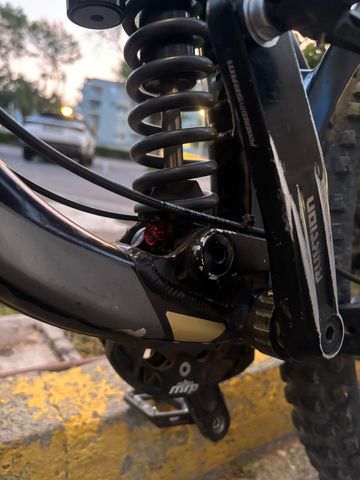 Käytetty Giant Glory Shimano Deore XT 2018 Mountainbike — kuva 13 / 14