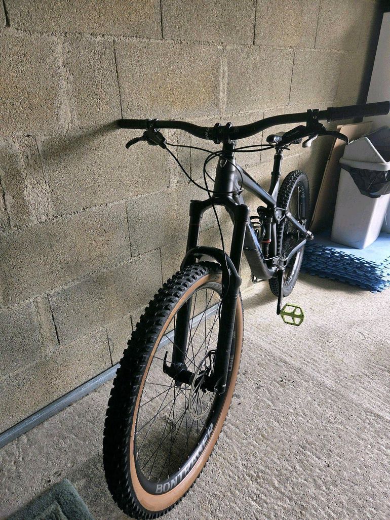 Used Trek Remedy 8 27.5 2018 2018 Mountainbike, Black, 27.5 — image 59 of 60