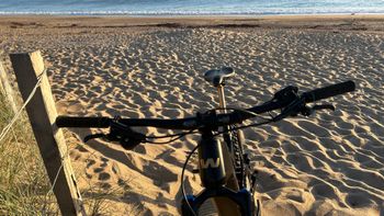 Used Whistle B Rush C8.2 2022 Mountainbike, Schwarz — image 10 of 10