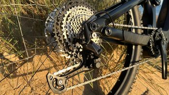 Used Whistle B Rush C8.2 2022 Mountainbike, Schwarz — image 3 of 10