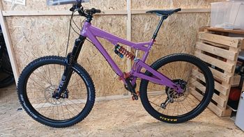Yeti, Yeti AS-X 160mm Fahrwerk In 27,5 Aufbau