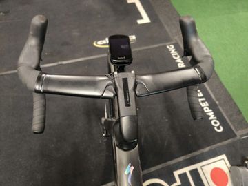 Used Specialized S Works Custom Shimano Ultegra Di2 2022 Road & Gravel, Light Gray — image 7 of 8
