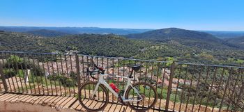 CUBE, Agree SRAM Rival eTap AXS
