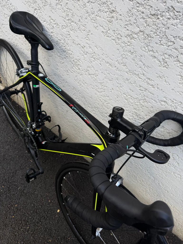 Used Bianchi Infinito Ultegra Compact 2013 2013 Road & Gravel, Black — image 5 of 5