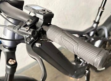 Gebrauchtes Merida eONE-FORTY EQ 2024 2024 Mountainbike, Schwarz, 29, 27.5 — Bild 9 von 10