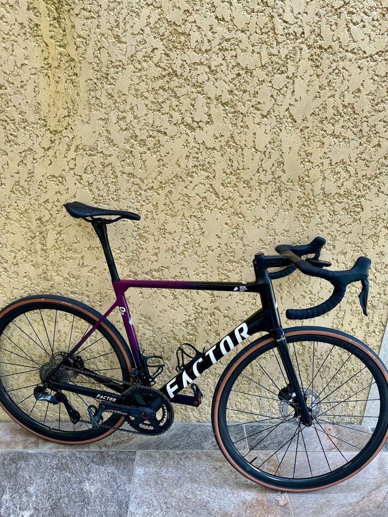 Used Factor O2 Shimano Ultegra Di2 8170 2023 2023 Road & Gravel