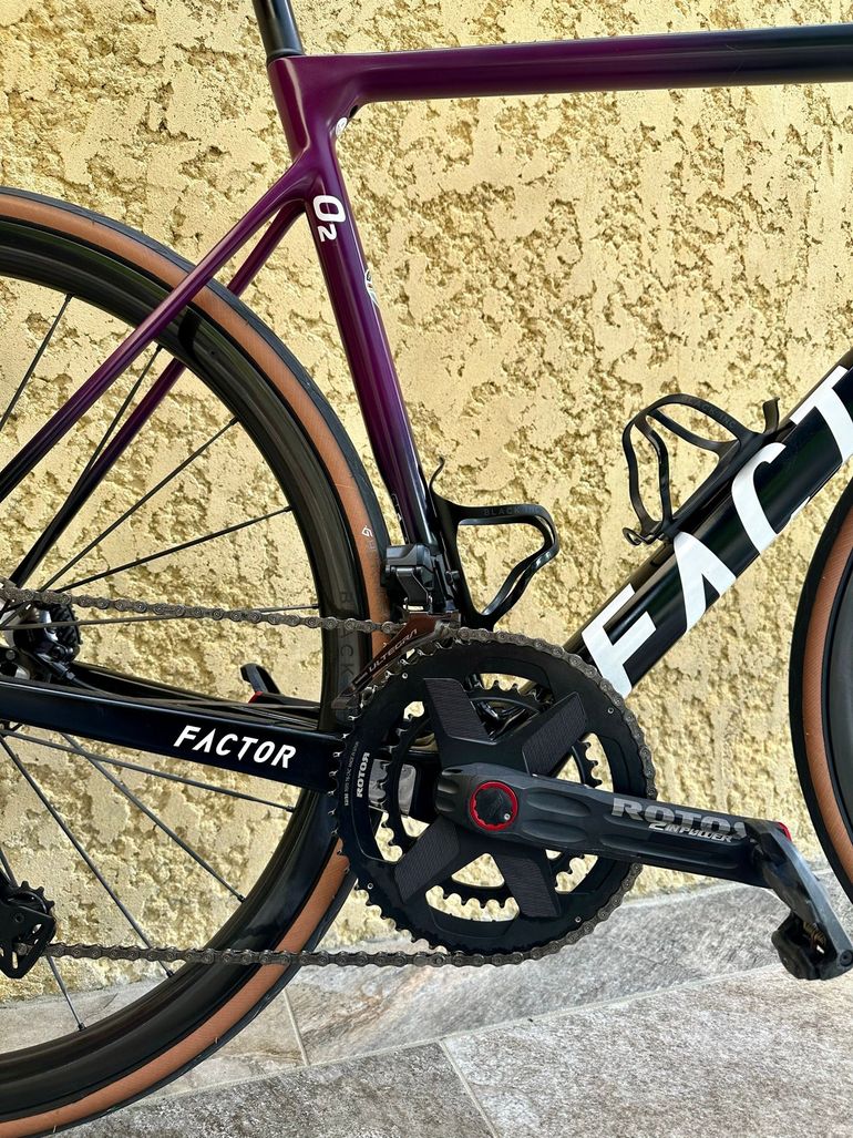 Used Factor O2 Shimano Ultegra Di2 8170 2023 2023 Road & Gravel, Black — image 5 of 17