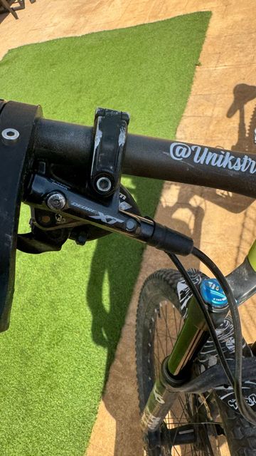 Używany Santa Cruz Hightower LT C R 2018 2018 Mountainbike — zdjęcie 5 z 8