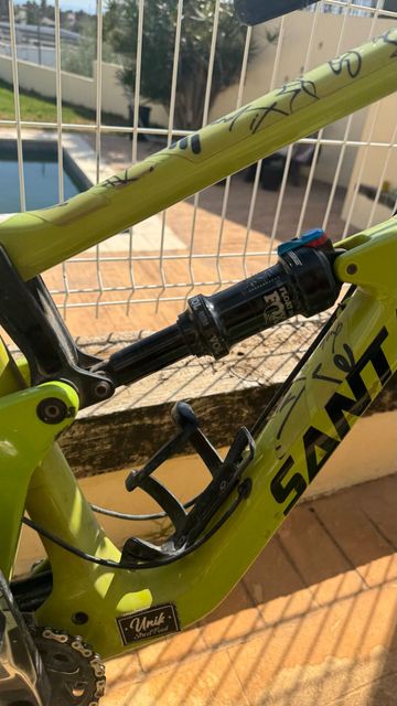 Używany Santa Cruz Hightower LT C R 2018 2018 Mountainbike — zdjęcie 6 z 8