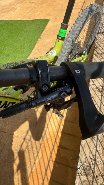 Używany Santa Cruz Hightower LT C R 2018 2018 Mountainbike — zdjęcie 4 z 8
