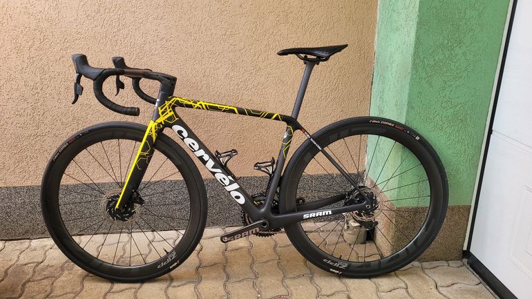Used Cervélo R5 SRAM Red eTap AXS 2025 Road & Gravel, Black — image 2 of 9