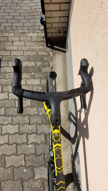 Used Cervélo R5 SRAM Red eTap AXS 2025 Road & Gravel, Black — image 6 of 9