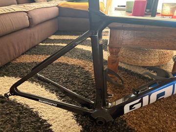 Used Giant Propel Advanced Pro 0 2024 Frameset 2024 Road & Gravel, Blue — image 13 of 19