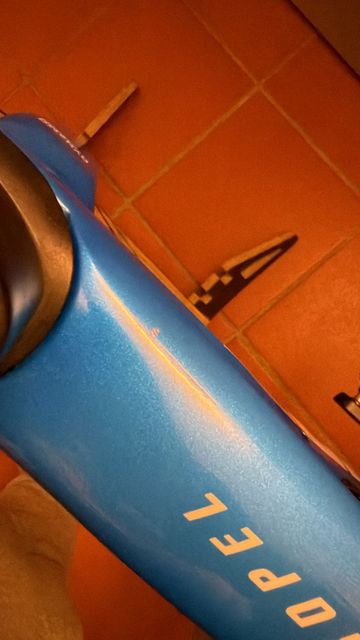 Used Giant Propel Advanced Pro 0 2024 Frameset 2024 Road & Gravel, Blue — image 4 of 19