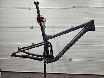 Pivot, Mach 4 SL Frame 2021 Frameset