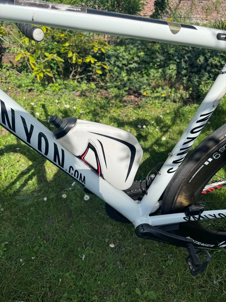 Used Canyon Ultimate Shimano Ultegra Di2 2013 Road & Gravel, Weiß — image 12 of 21