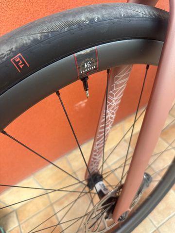 Used Cervélo Aspero SRAM Force eTap AXS 2025 Road & Gravel, Purple — image 6 of 7