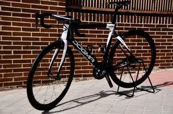 Used Pinarello DOGMA K8-S 2016 2016 Road & Gravel, Black — image 20 of 28