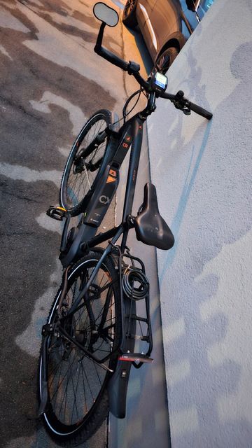 Used BULLS Cross Street E1 CX 2020 2020 Urban, Black — image 3 of 6