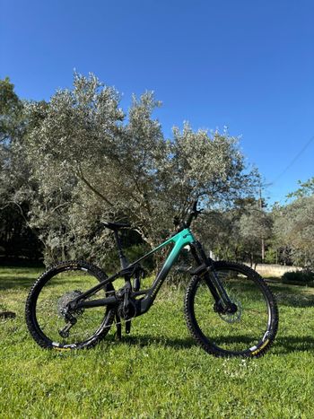 Forbidden, Druid SRAM GX Eagle AXS