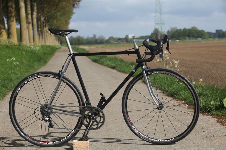Used Martelly Martelly Custom Campagnolo Chorus 1982 Road & Gravel, Black — image 1 of 8