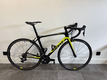 Used Giant TCR Advanced Pro 1 2018 2018 Road & Gravel, Black — image 1 of 6