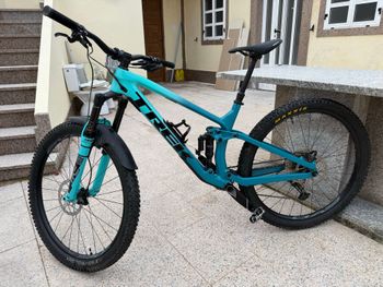 Used trek fuel ex 9.8 Trek fuel ex 9.8 Custom Shimano Deore 2020 Mountainbike, Blue — image 4 of 4
