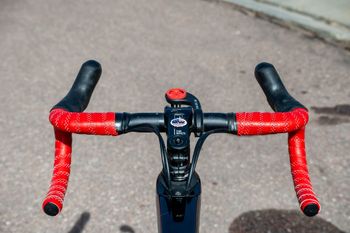 Used Trek Domane SL 6 Gen 3 2021 2021 Road & Gravel, Purple — image 12 of 15