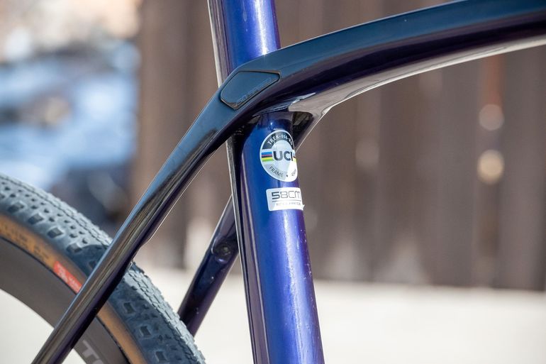 Used Trek Domane SL 6 Gen 3 2021 2021 Road & Gravel, Purple — image 3 of 15