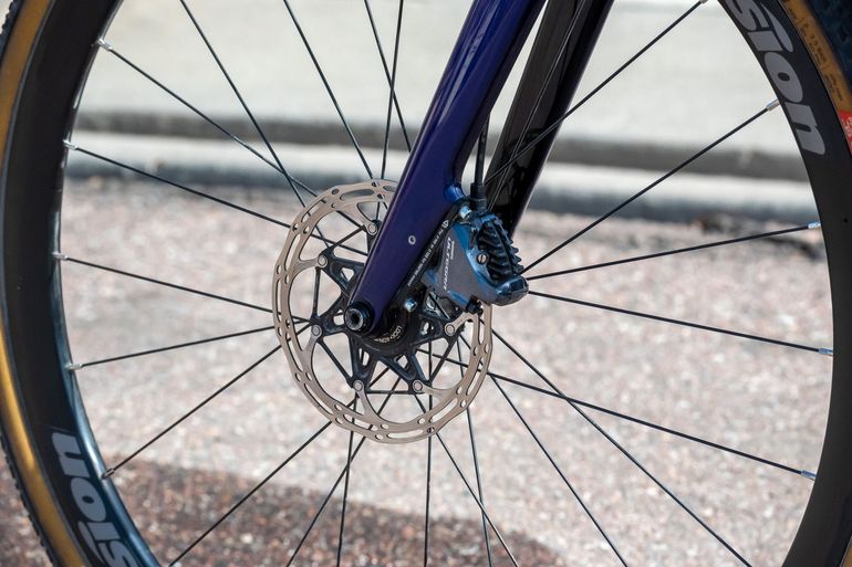 Used Trek Domane SL 6 Gen 3 2021 2021 Road & Gravel, Purple — image 10 of 15