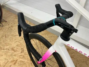 Used Chapter 2 TOA 2026 Road & Gravel, White — image 3 of 19