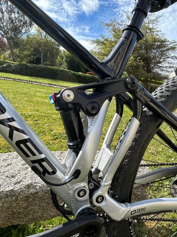 Used Mondraker FOXY 2022 2022 Mountainbike, Black, 29 — image 3 of 6