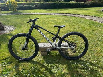 Used Mondraker FOXY 2022 2022 Mountainbike, Black, 29 — image 2 of 6