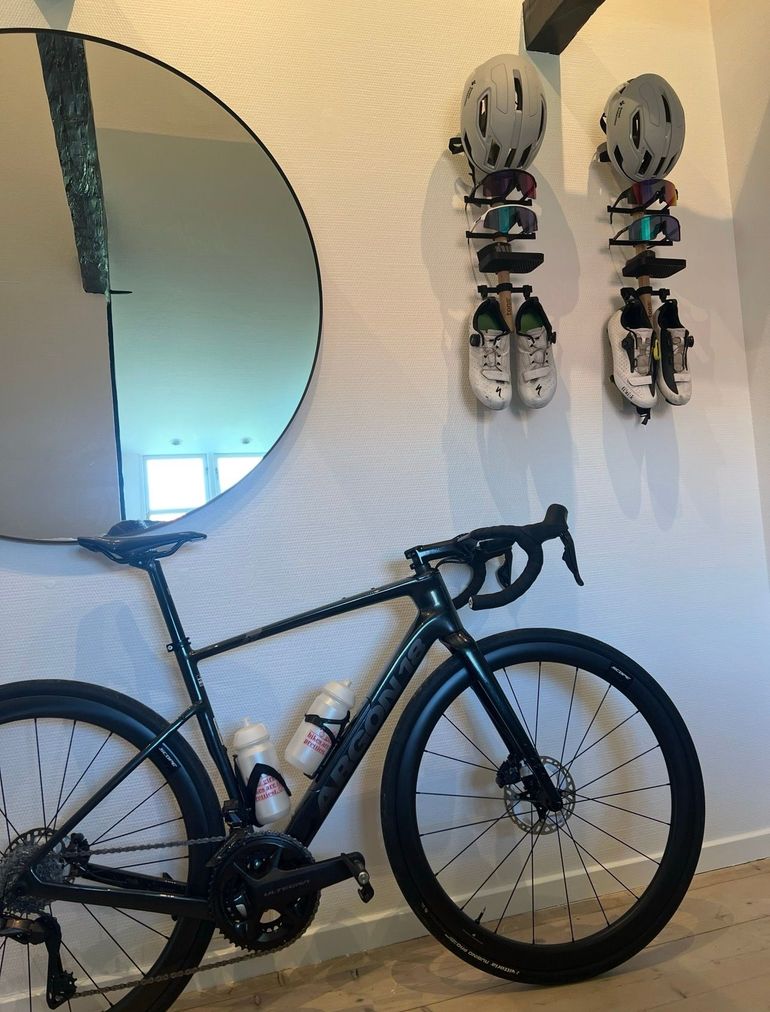 Used Argon 18 Krypton Shimano Ultegra Di2 2023 Road & Gravel, Black — image 3 of 7