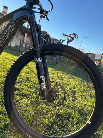 Specialized Turbo Levo SRAM GX Eagle 2020 Mountainbike usato, Nero — immagine 5 di 15