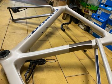 Gebrauchtes Conor Custom Frameset 2026 Road & Gravel, Weiß — Bild 3 von 13