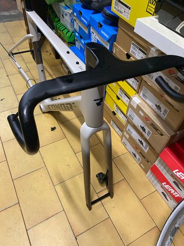 Gebrauchtes Conor Custom Frameset 2026 Road & Gravel, Weiß — Bild 10 von 13