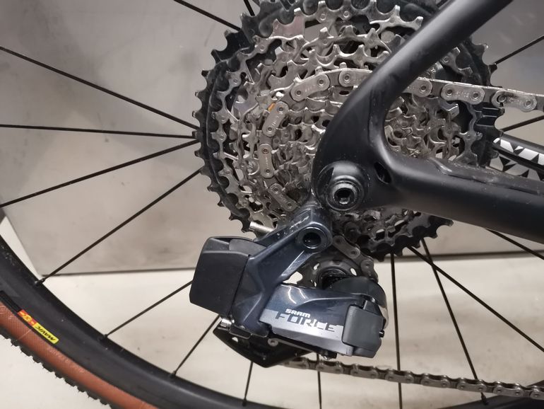 Used Cervélo Áspero Force eTap AXS 1 Disc 2021 2021 Road & Gravel — image 4 of 9
