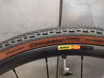 Used Cervélo Áspero Force eTap AXS 1 Disc 2021 2021 Road & Gravel — image 7 of 9