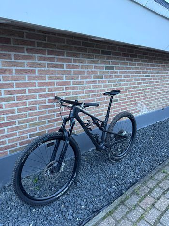 Rocky Mountain, Element SRAM X01 Eagle AXS