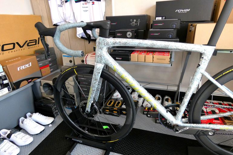 Used Specialized S-Works Tarmac SL8 - Shimano Dura-Ace Di2 2025 2025 Road & Gravel, Light Gray — image 18 of 28