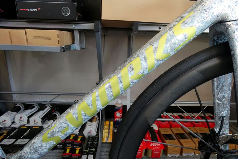 Used Specialized S-Works Tarmac SL8 - Shimano Dura-Ace Di2 2025 2025 Road & Gravel, Light Gray — image 9 of 28