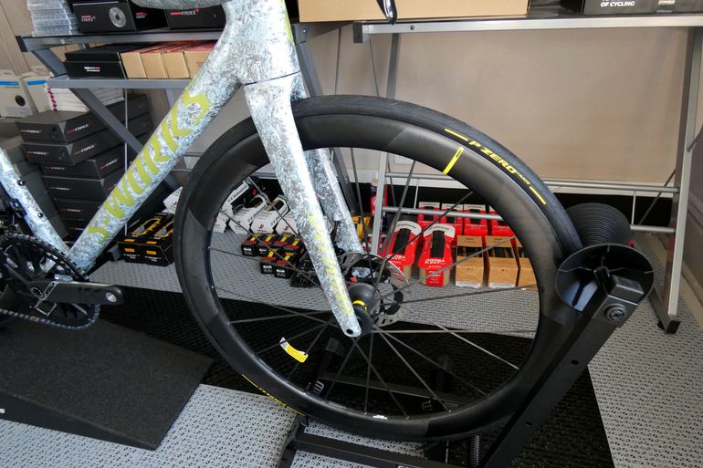 Used Specialized S-Works Tarmac SL8 - Shimano Dura-Ace Di2 2025 2025 Road & Gravel, Light Gray — image 15 of 28