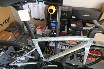 Used Specialized S-Works Tarmac SL8 - Shimano Dura-Ace Di2 2025 2025 Road & Gravel, Light Gray — image 27 of 28