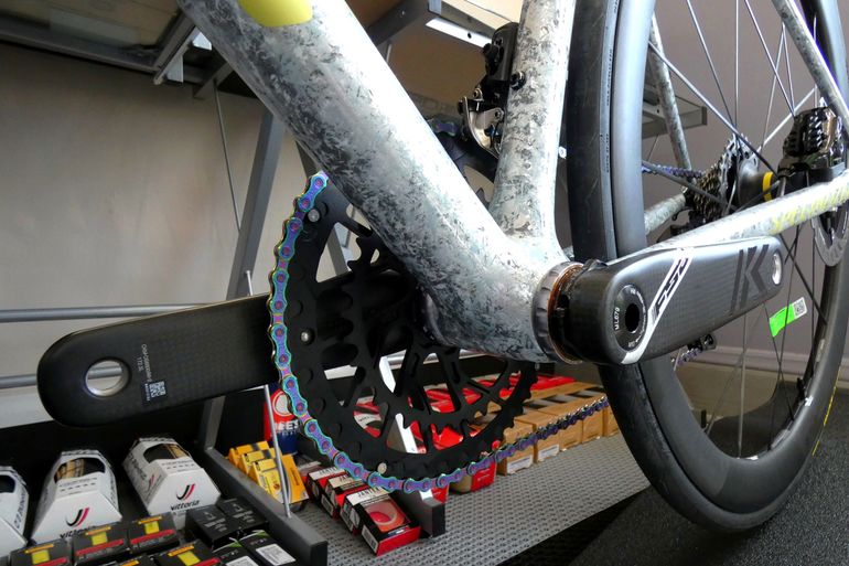 Used Specialized S-Works Tarmac SL8 - Shimano Dura-Ace Di2 2025 2025 Road & Gravel, Light Gray — image 22 of 28
