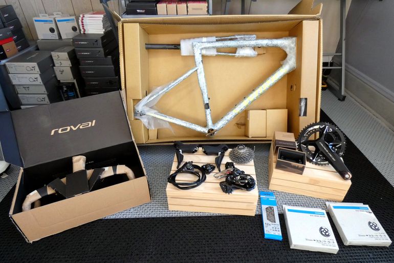 Used Specialized S-Works Tarmac SL8 - Shimano Dura-Ace Di2 2025 2025 Road & Gravel, Light Gray — image 2 of 27